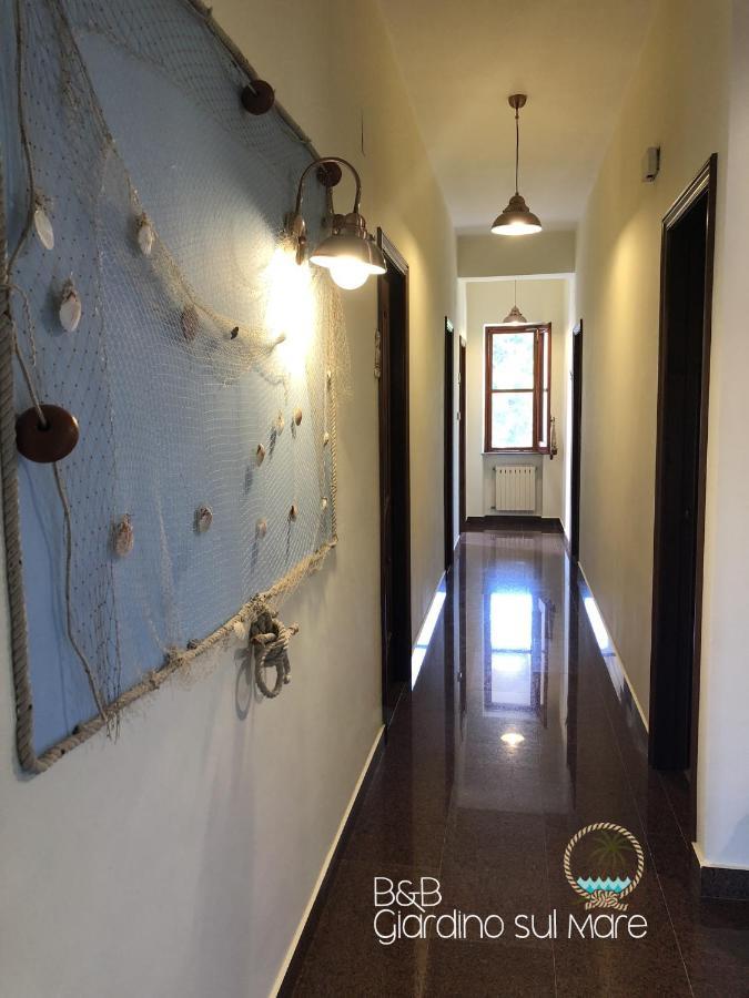 Giardino Sul Mare Bed & Breakfast Patti Bagian luar foto